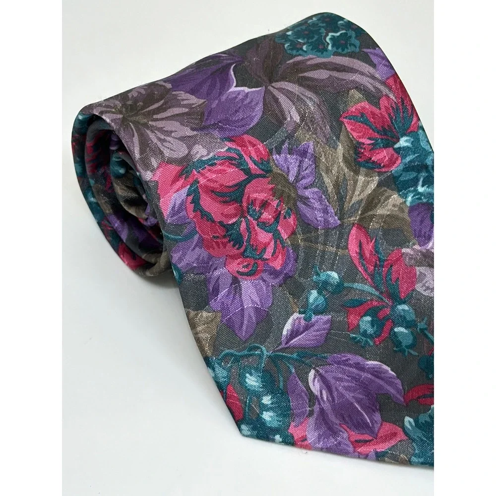 VTG Camden Court Necktie Floral Purple Pink Gray Polyester Retro‎ Formal Men OS
